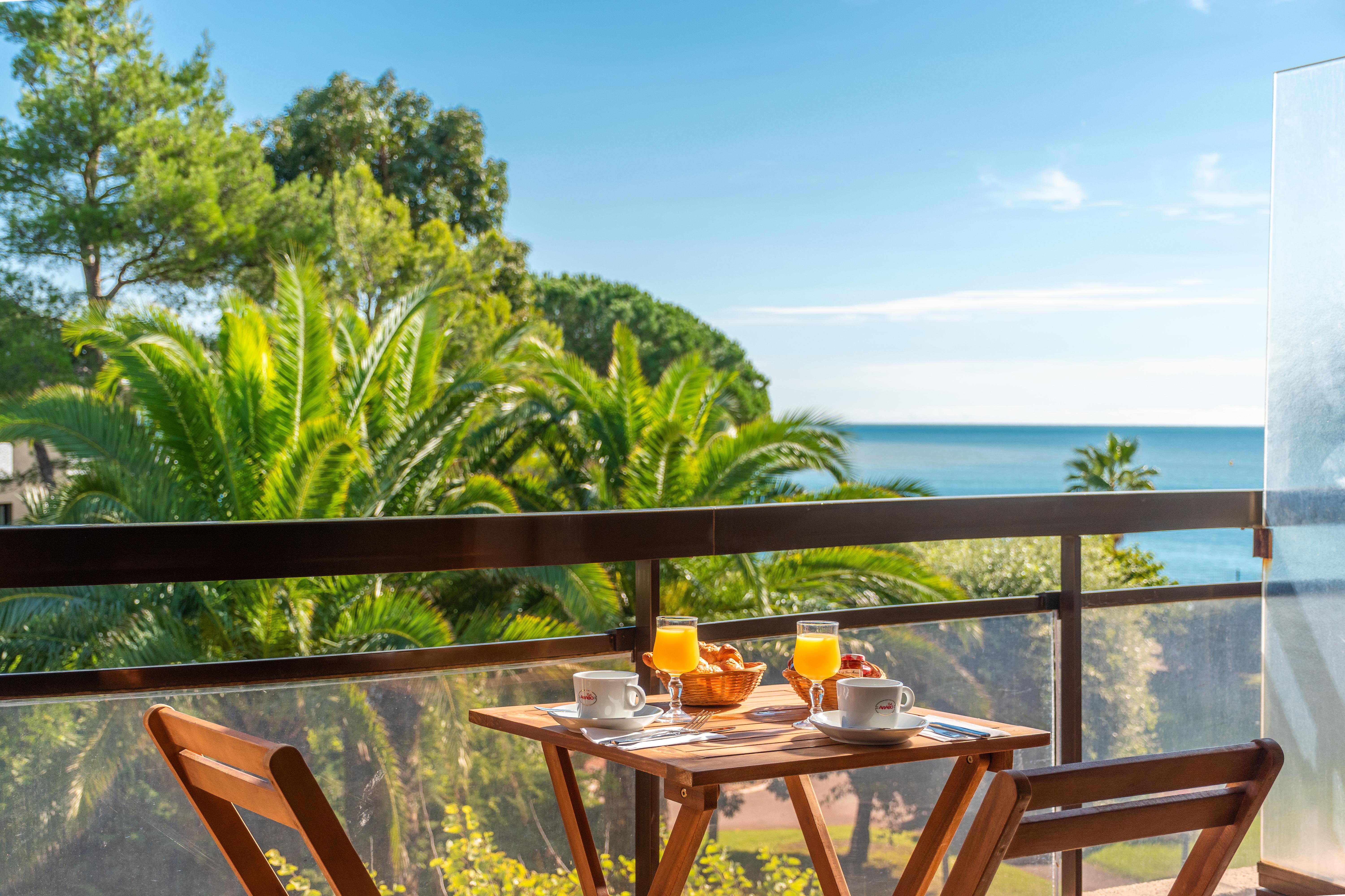 Hôtel Bahia Villeneuve-Loubet Bagian luar foto