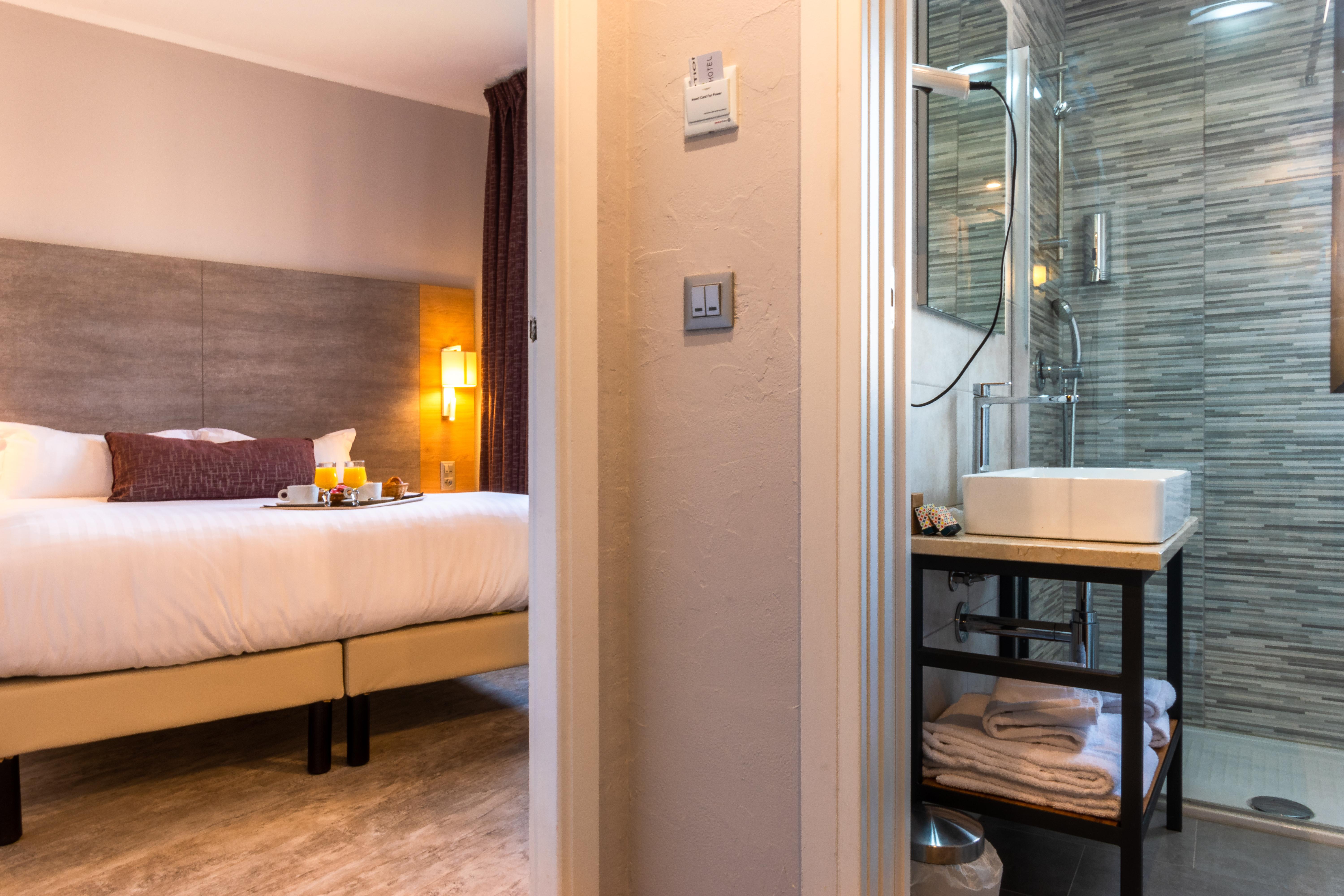 Hôtel Bahia Villeneuve-Loubet Bagian luar foto