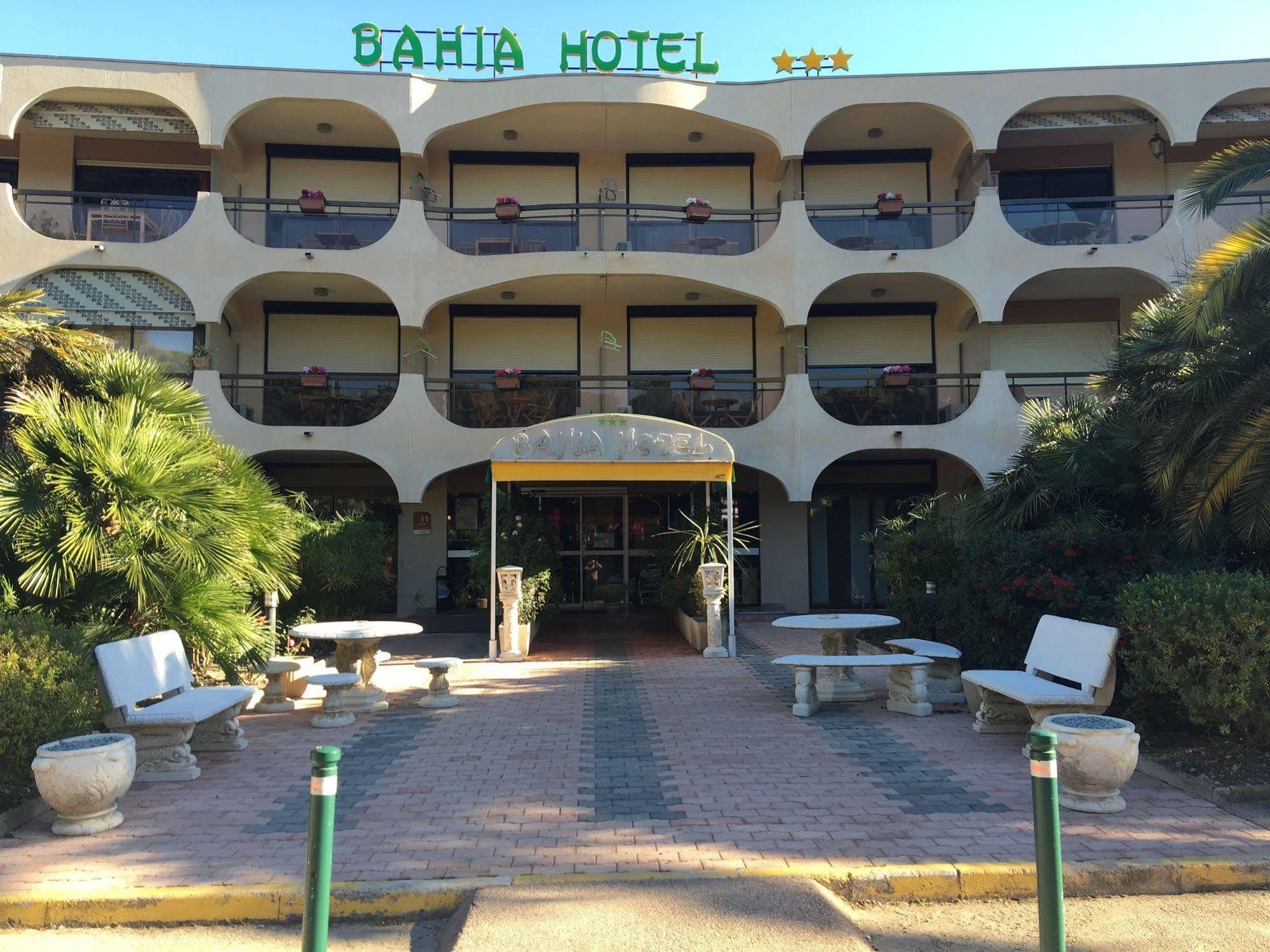 Hôtel Bahia Villeneuve-Loubet Bagian luar foto