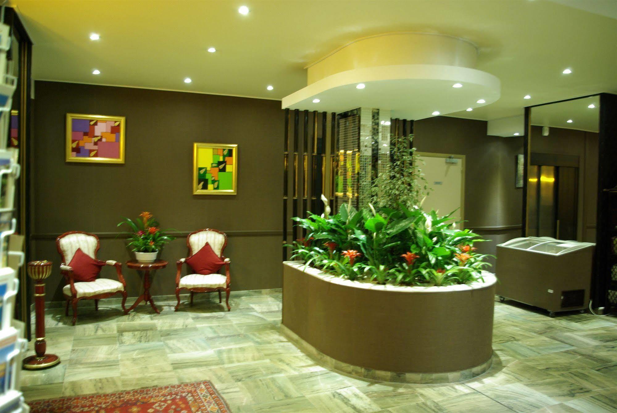 Hôtel Bahia Villeneuve-Loubet Bagian luar foto