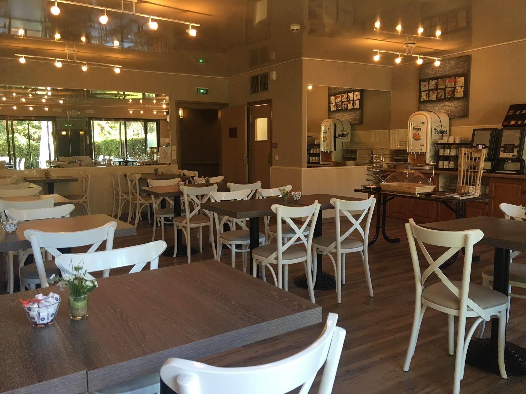 Hôtel Bahia Villeneuve-Loubet Bagian luar foto